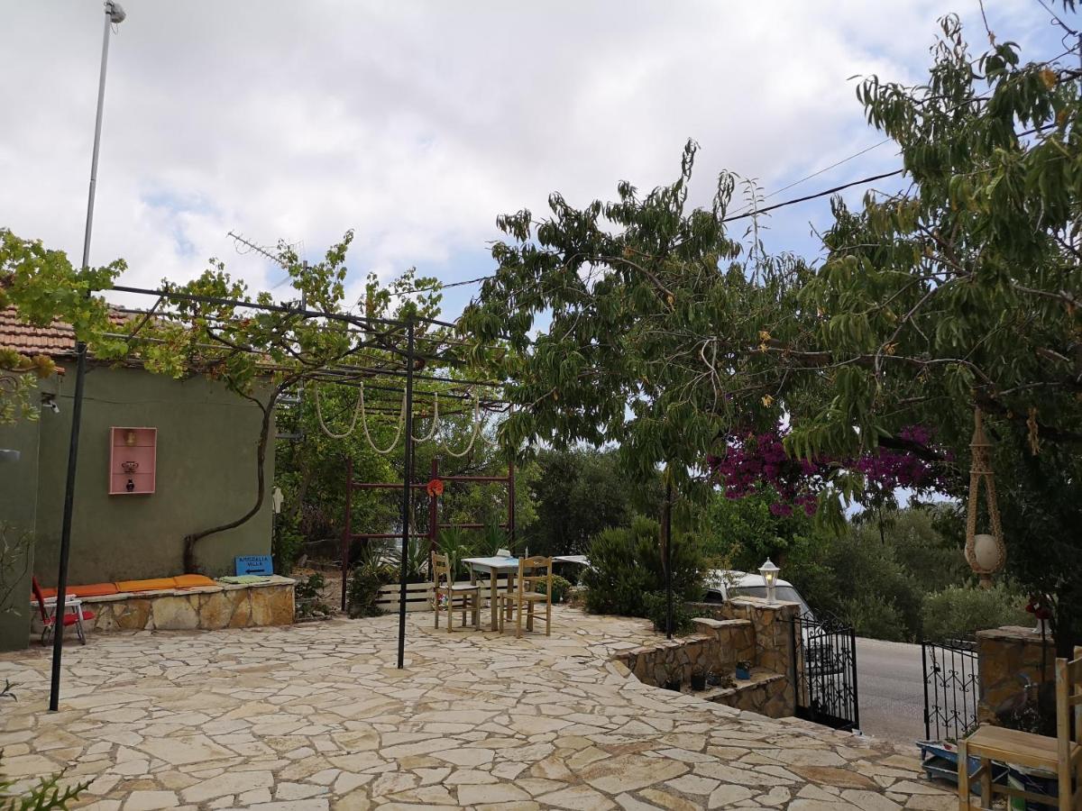 Villa Amygdalia Dilinata Bagian luar foto